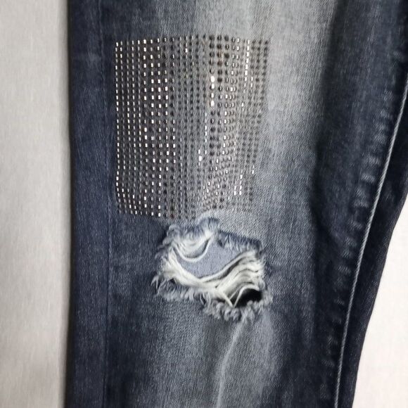 Juicy Couture Distressed Women's Stone Wash Embellished Denim Jeans Size 6 - Picture 9 of 11